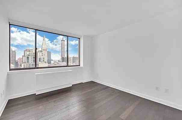 W 24th St #27H - Photo 6 of 20