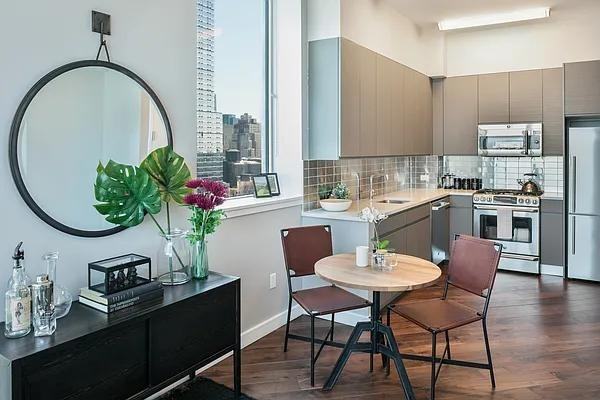 W 28th St #29D - Photo 2 of 20