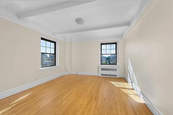 Christopher St #12J - Photo 5 of 6