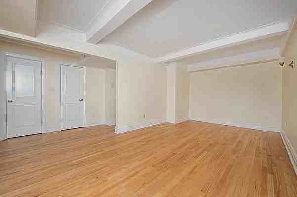 Christopher St #13I - Photo 6 of 17