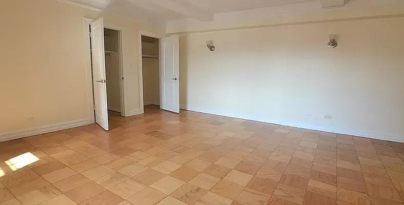 Christopher St #2K - Photo 4 of 16