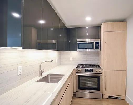 E 12th St #11G - Photo 2 of 20