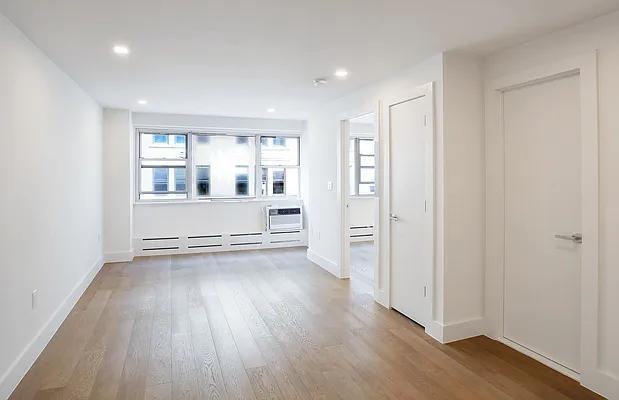 E 12th St #11G - Photo 5 of 20