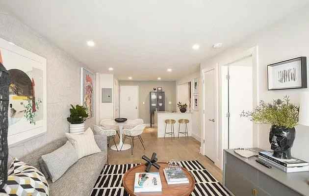 E 12th St #1J - Photo 3 of 20