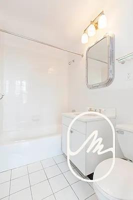 W 16th St #9A - Photo 4 of 17