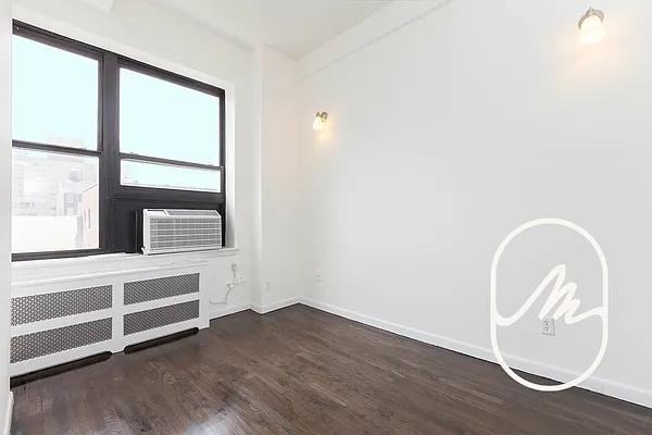 W 16th St #9A - Photo 5 of 17