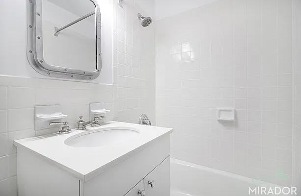 W 16th St #9B - Photo 5 of 12