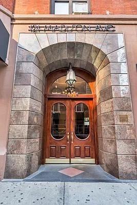 Madison Ave #6C - Photo 3 of 11