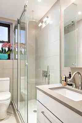 W 25th St #2C - Photo 4 of 20