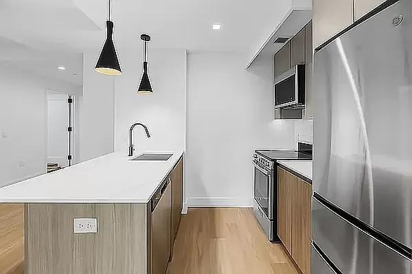 Pitt St #8A - Photo 4 of 20