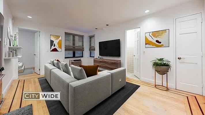 Charlton St #1M - Photo 2 of 20