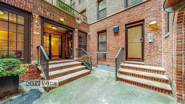 Charlton St #1M - Photo 7 of 20