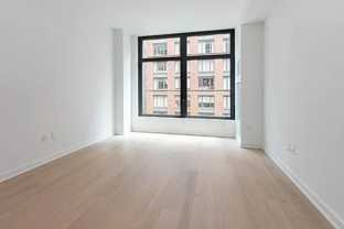 Charlton St #S8B - Photo 1 of 1