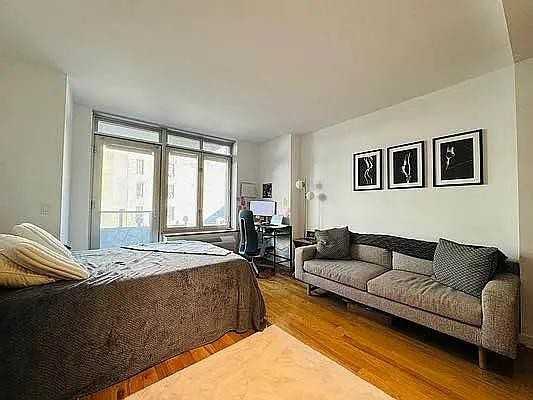 Stanton St #3H - Photo 2 of 20