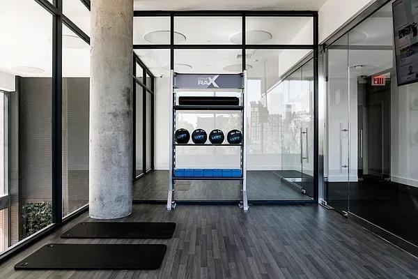 Clinton St #07K - Photo 6 of 13