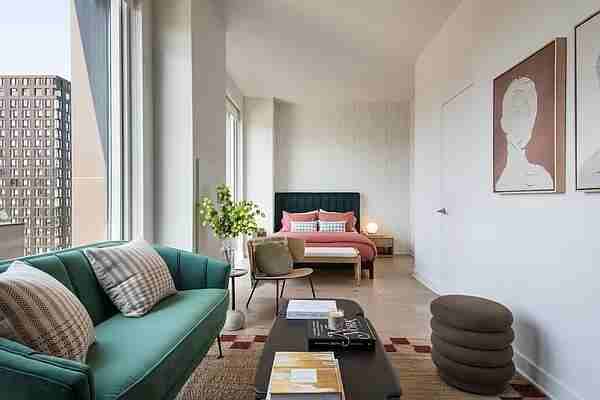 Suffolk St #1003 - Photo 3 of 20