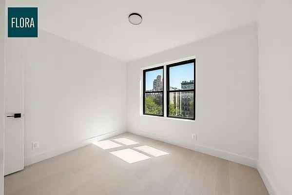 E 12th St #5J - Photo 3 of 20