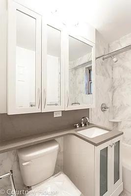 W 14th St #3K - Photo 5 of 6