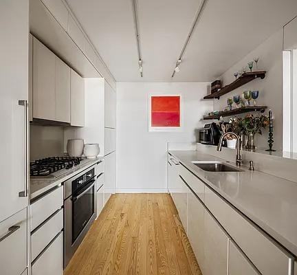 Franklin St #16C - Photo 3 of 10