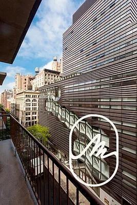 E 13th St #PHD - Photo 4 of 20