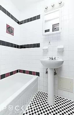 E 14th St #26 - Photo 5 of 20