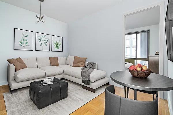 W 20th St #3H - Photo 7 of 20