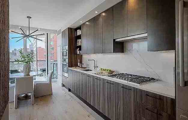 E 2nd St #4E - Photo 4 of 11