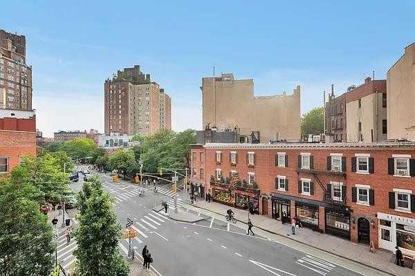 Jane St #4A - Photo 6 of 9