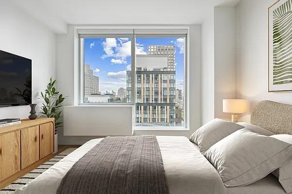 Broome St #1507 - Photo 3 of 12