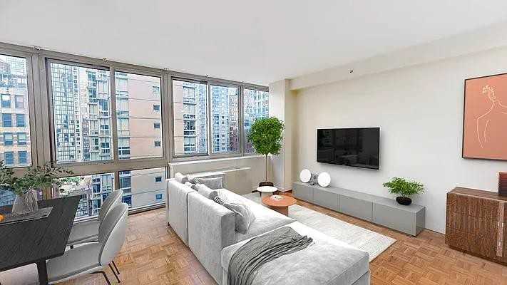 W 26th St #12F - Photo 3 of 10