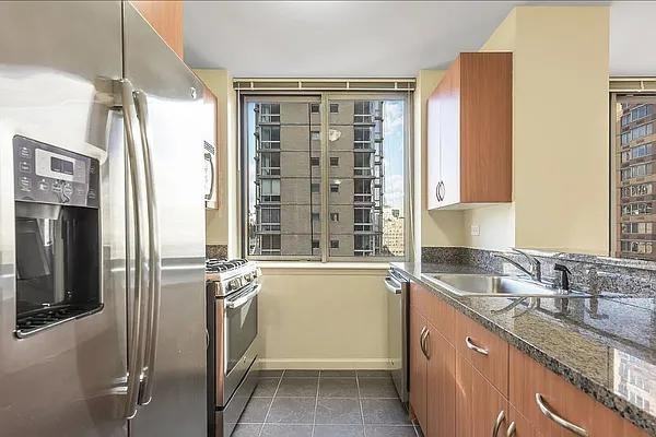 W 26th St #21G - Photo 3 of 16