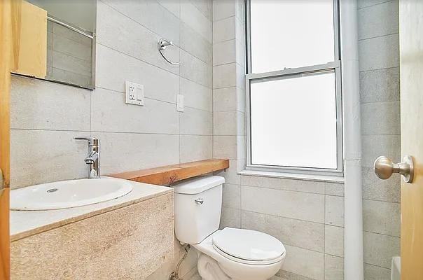 Baxter St #19A - Photo 5 of 6