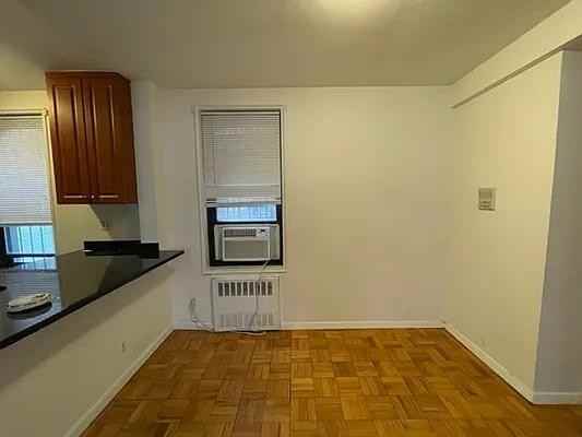 Bank St #1A - Photo 7 of 14