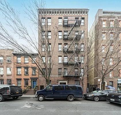 W 11th St #5G - Photo 6 of 20