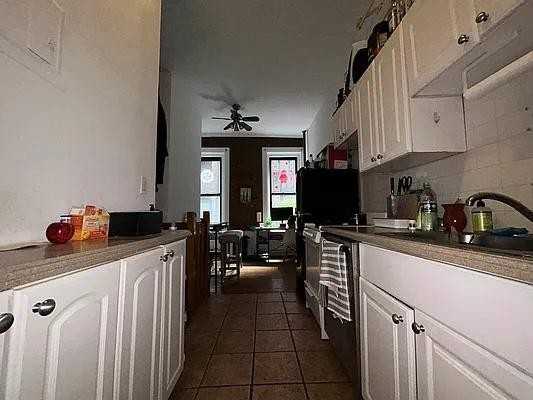 E 2nd St #6 - Photo 6 of 20