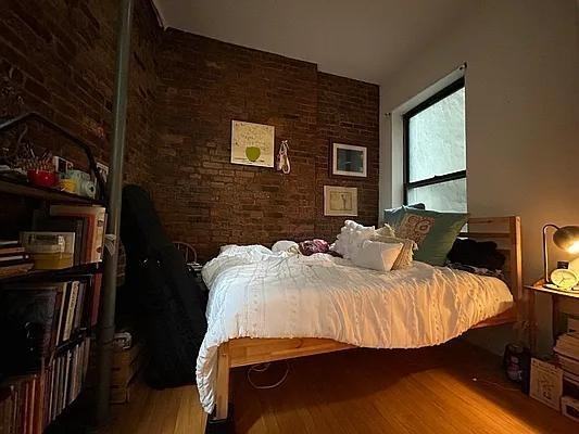 E 2nd St #24 - Photo 3 of 20