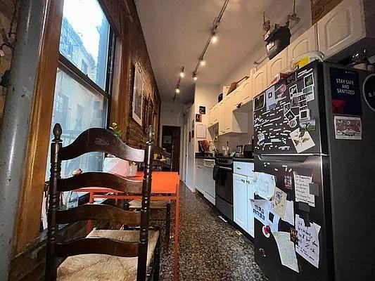 E 2nd St #24 - Photo 7 of 20