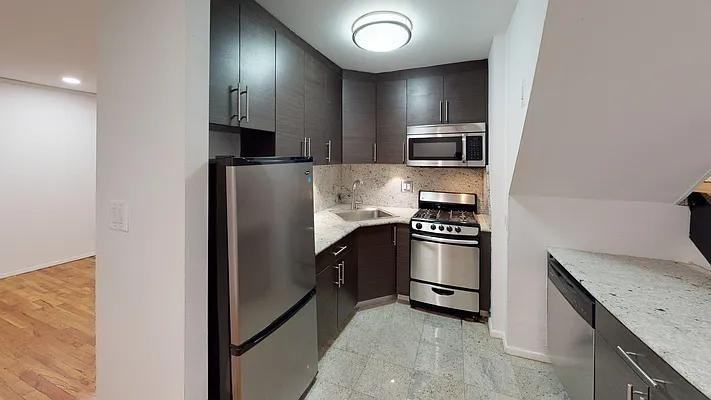 Jones St #1C - Photo 4 of 20