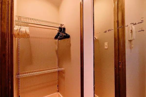 Waverly Pl #5H - Photo 7 of 17