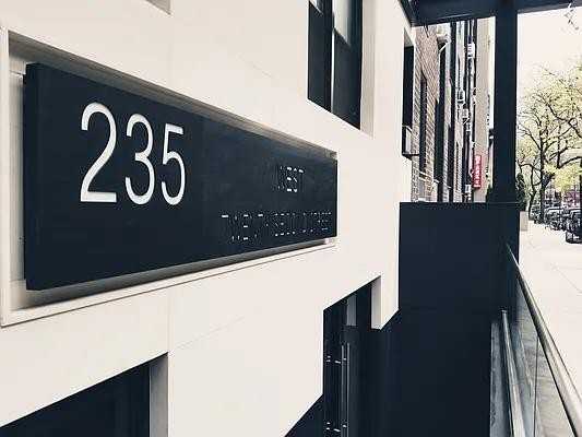 W 22nd St #1C - Photo 5 of 11