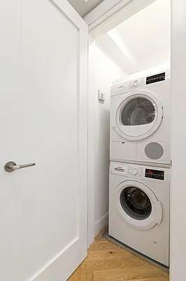 E 21st St #14N - Photo 3 of 19