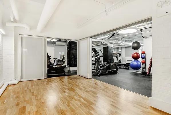 E 21st St #14N - Photo 7 of 19