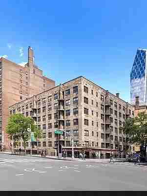 W 15th St #104 - Photo 2 of 20