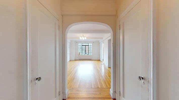 Christopher St #6D - Photo 6 of 20