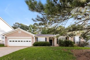 422 Shoal Cir - Photo 1 of 1