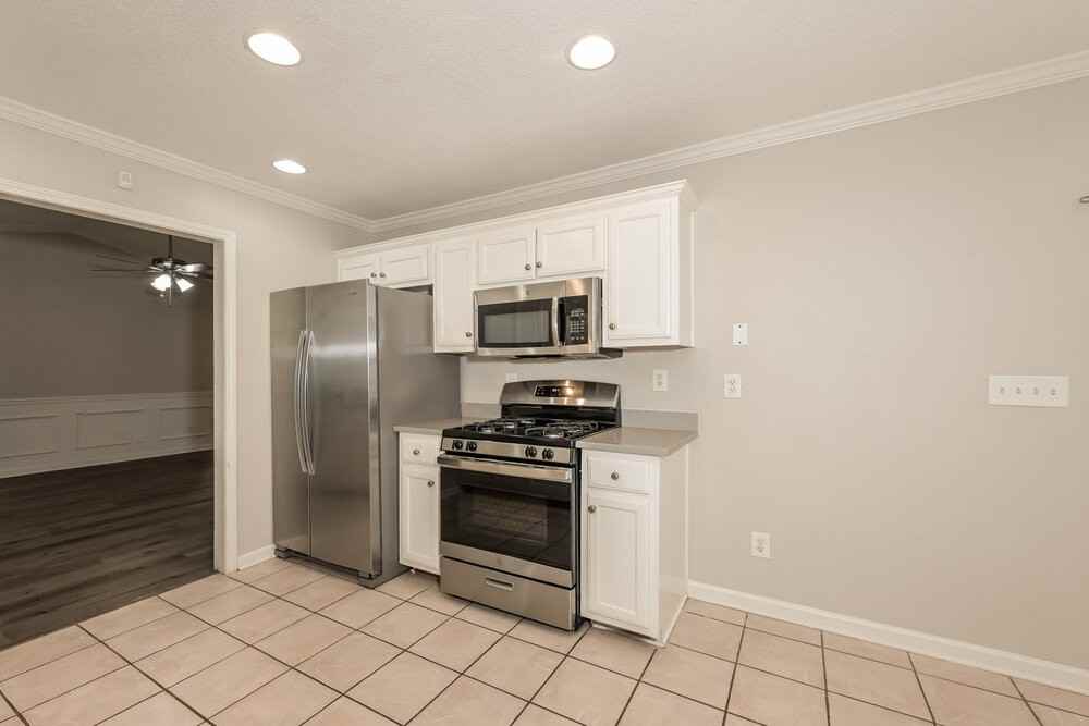 422 Shoal Cir - Photo 7 of 16
