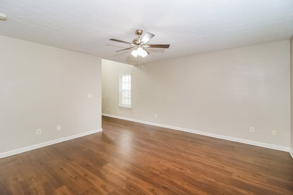 1114 Dunaway Dr - Photo 7 of 17