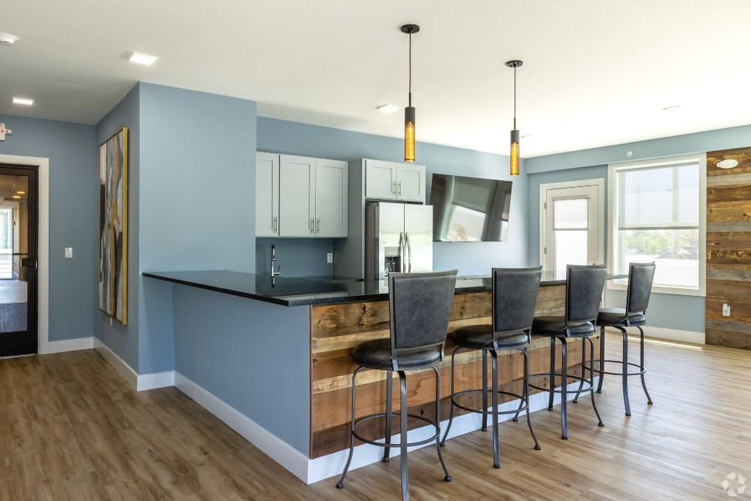 The View - Photo 4 of 13