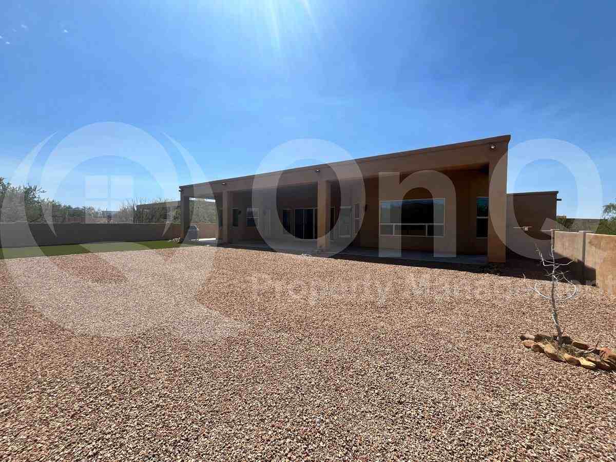 9398 E Desert Milkweed Ct - Photo 3 of 10