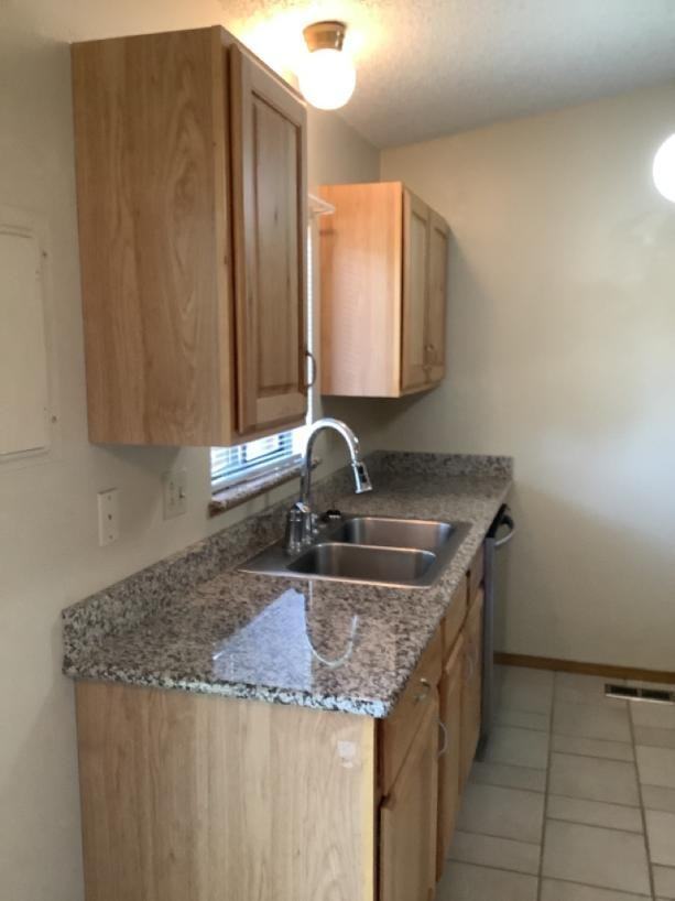 5709 Hermit Pass Dr - Photo 2 of 11